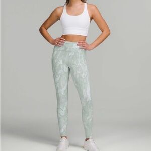 LULULEMON Women's Textured Patterned Swift Speed High Rise Tight Leggings Size 8